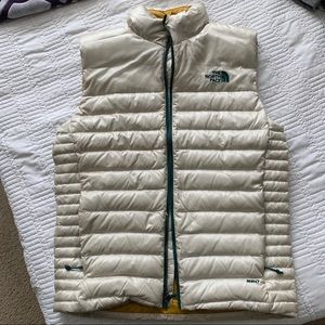 THE NORTH FACE Men’s Vest